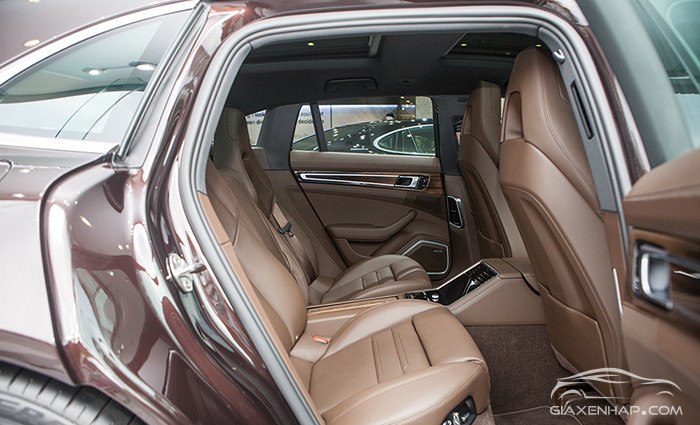 Porsche Panamera 4 Sport Turismo