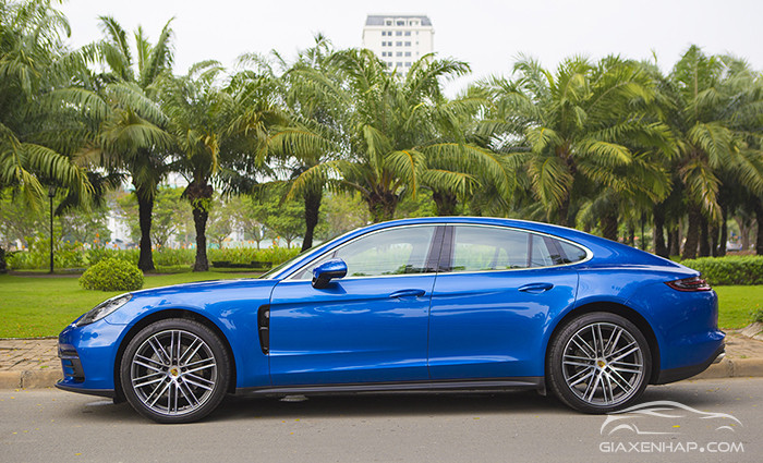 Porsche Panamera 4S Sport Turismo