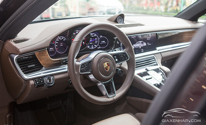 Porsche Panamera 4 Sport Turismo