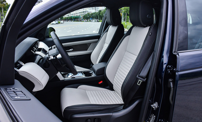 Nội thất Discovery Sport