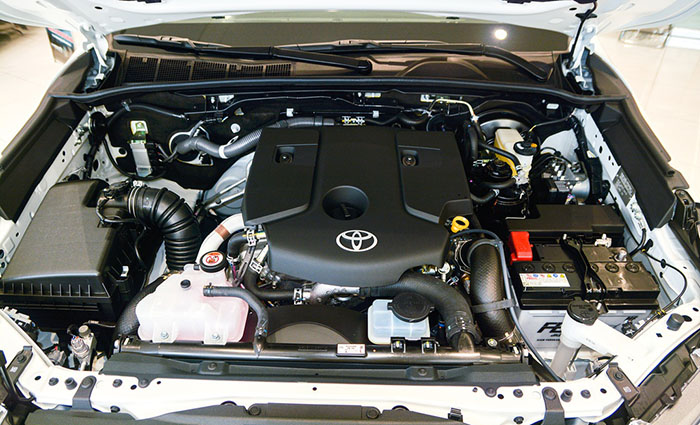dong-co-toyota-hilux-