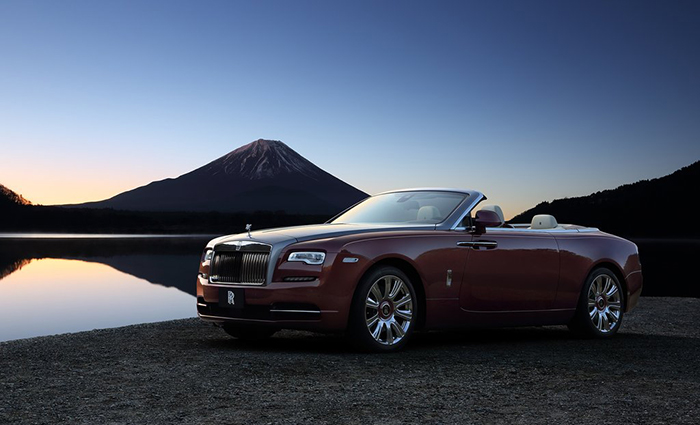 Rolls-Royce Dawn giá từ 36 tỷ đồng