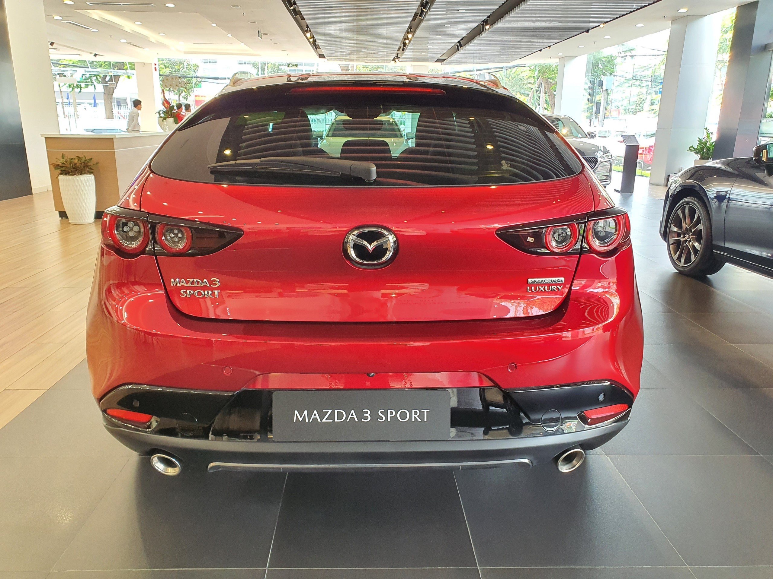 Đuôi xe Mazda3 Sport 2.0L Signature Luxury