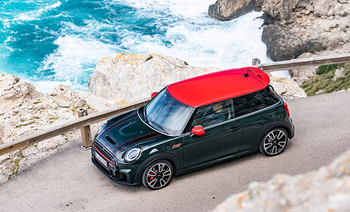 Góc trên MINI John Cooper Works 3 Door