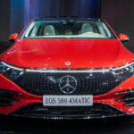 Đầu xe Mercedes-EQS 580 4Matic