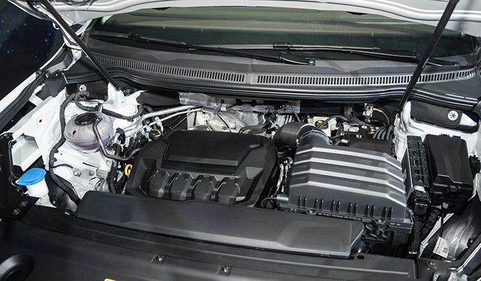 Động cơ tăng áp 2.0L