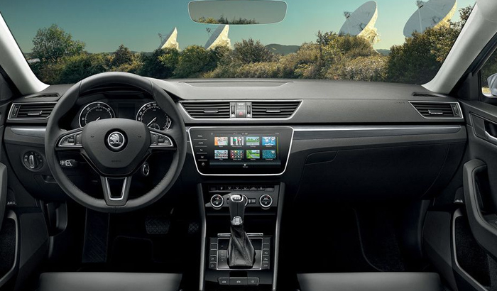 nội thất xe skoda superb