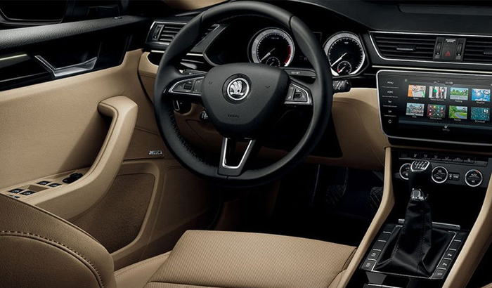nội thất xe skoda superb