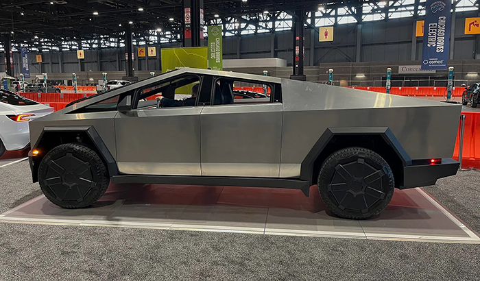 Thân xe Cybertruck