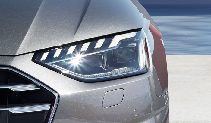 đèn xe audi a4 advanced plus