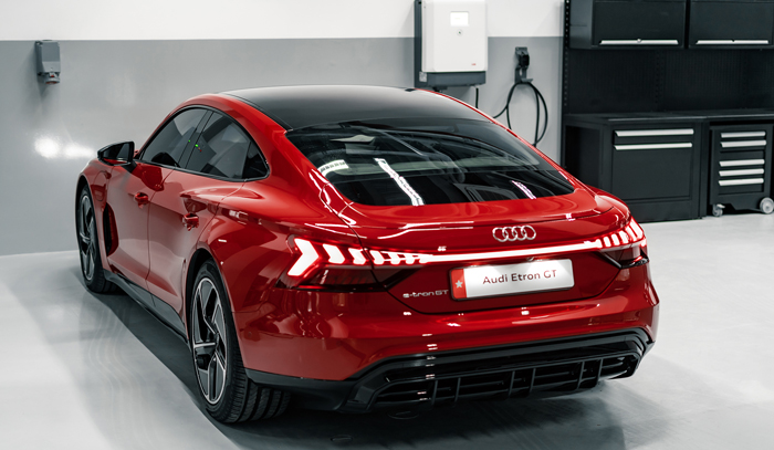 đuôi xe audi e-tron