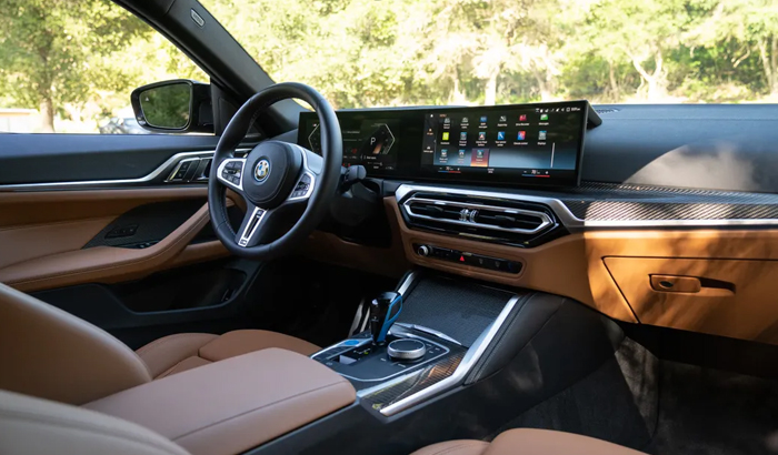 nội thất xe bmw i4 1