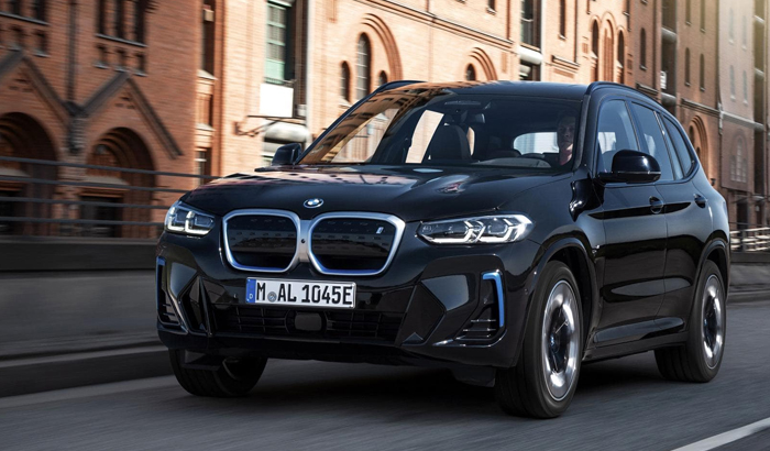 xe bmw iX 3