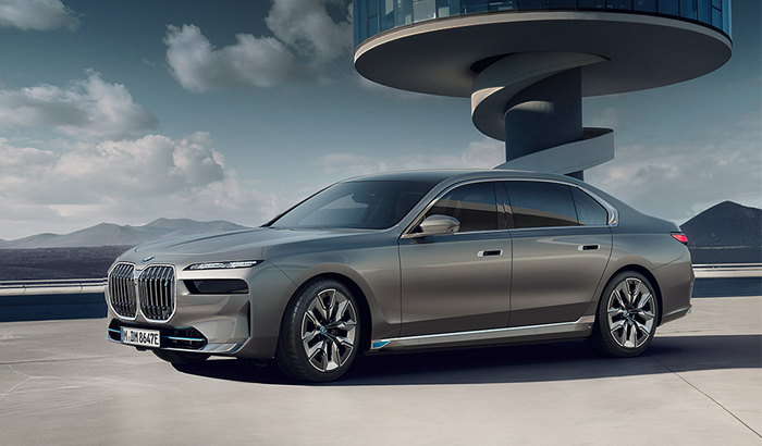 xe bmw i7