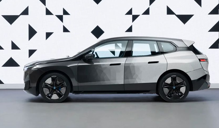 xe bmw ix flow
