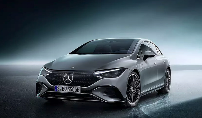 xe mercedes benz eqe