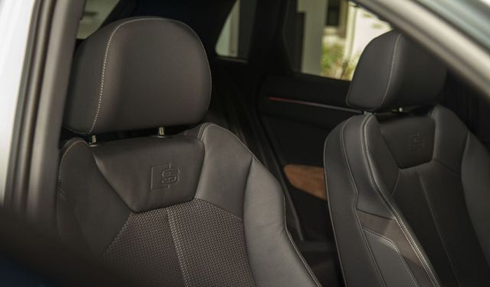 nội thất xe audi q3 35 s line 1