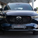Đầu xe phiên bản Premium Sport