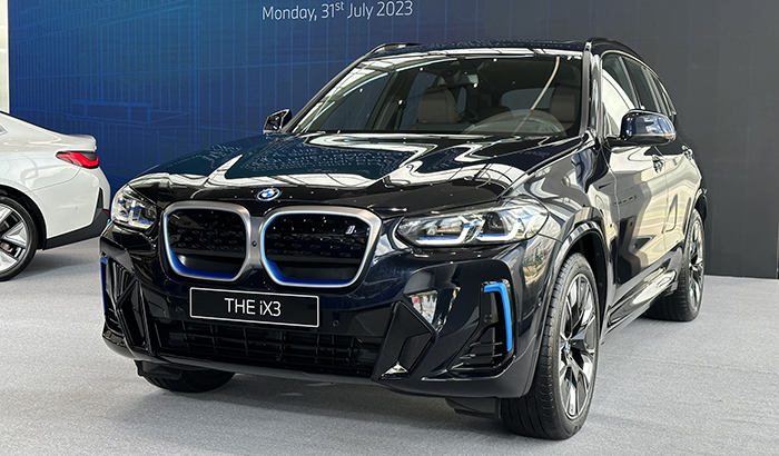 BMW iX3 M Sport